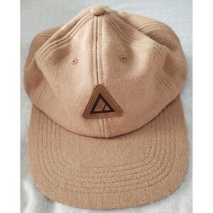 PHILO Headwear Wool Cap‎ Beige/Camel Adjustable Strap Excellent Used Condition